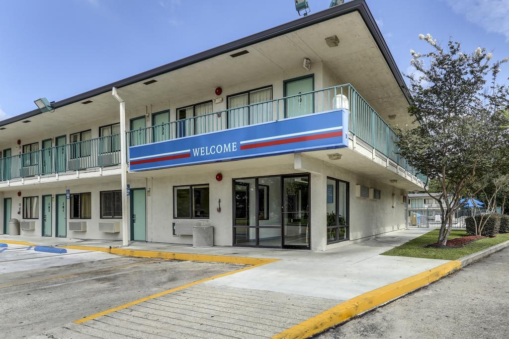 Studio 6 Lafayette, La I-10 & I-49 N Экстерьер фото