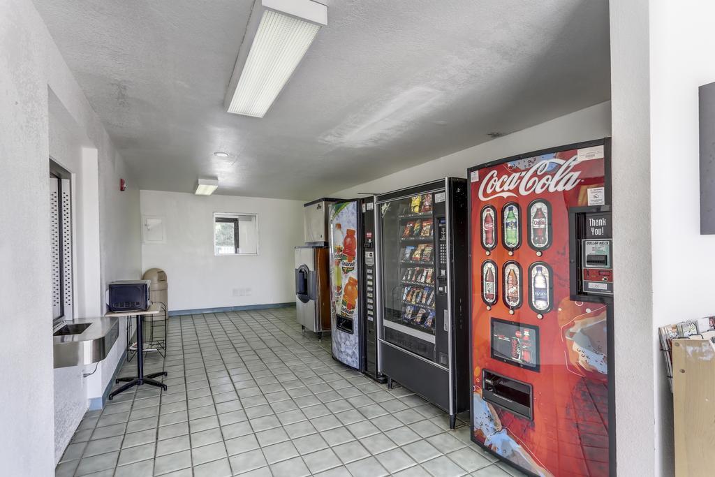 Studio 6 Lafayette, La I-10 & I-49 N Экстерьер фото